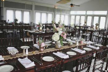 Stocks Manor